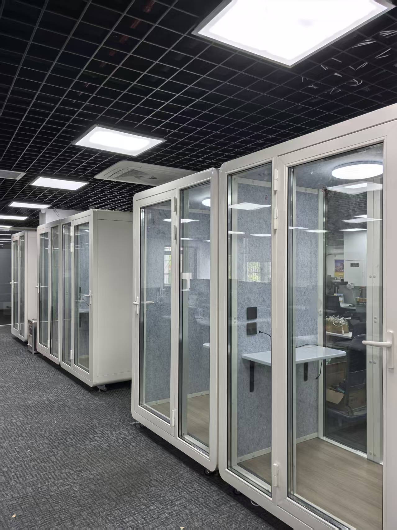Made-to-Order Soundproof Booth Office Pod Privacy Phone Booth Portable Quiet Meeting Room